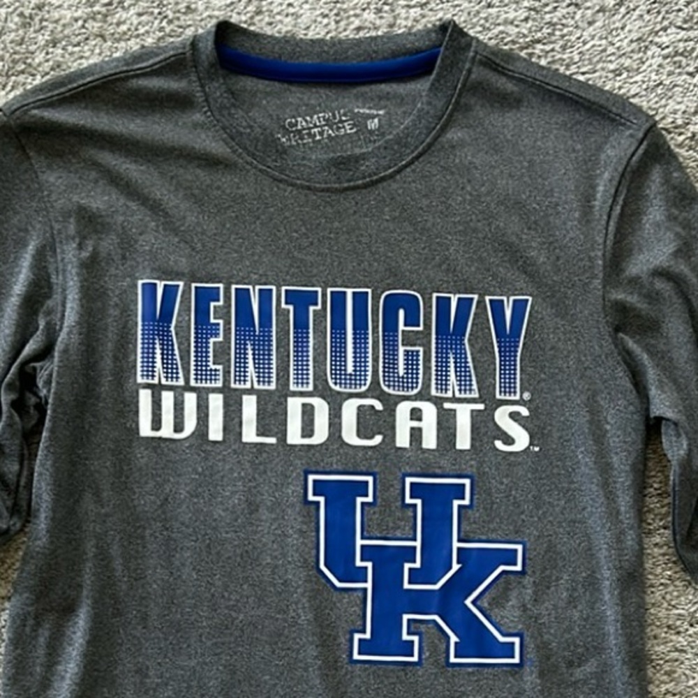 Boys University of Kentucky Wildcats Gray Long Sleeve Tee - Picture 2 of 4